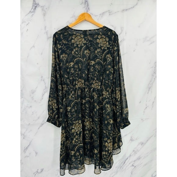 Torrid Chiffon Layered Tie Front Surplice Tunic Blouse - Floral Black - Picture 6 of 7